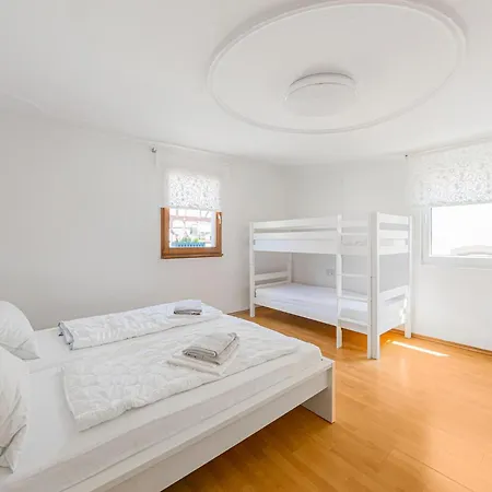 דירה Holiday Flat In Herbolzheim Near Europa-Park, Cleaning Included